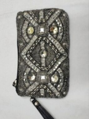 STILA Beaded Evening Clutch - Silver Crystal Detailing - Prom - Wedding - EUC ✔️